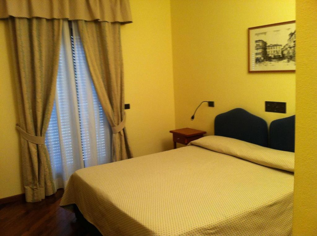 Hotel Il Cigno Perugia Bilik gambar